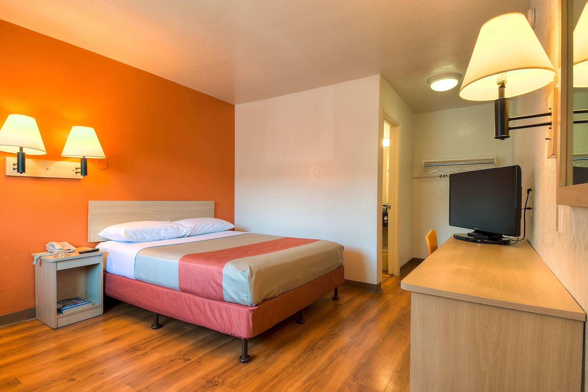 Motel 6-Westminster, Ca - South - Long Beach Area Exteriér fotografie
